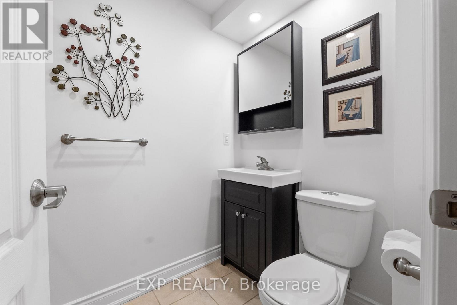Detached at 563 FIFTY ROAD, Hamilton