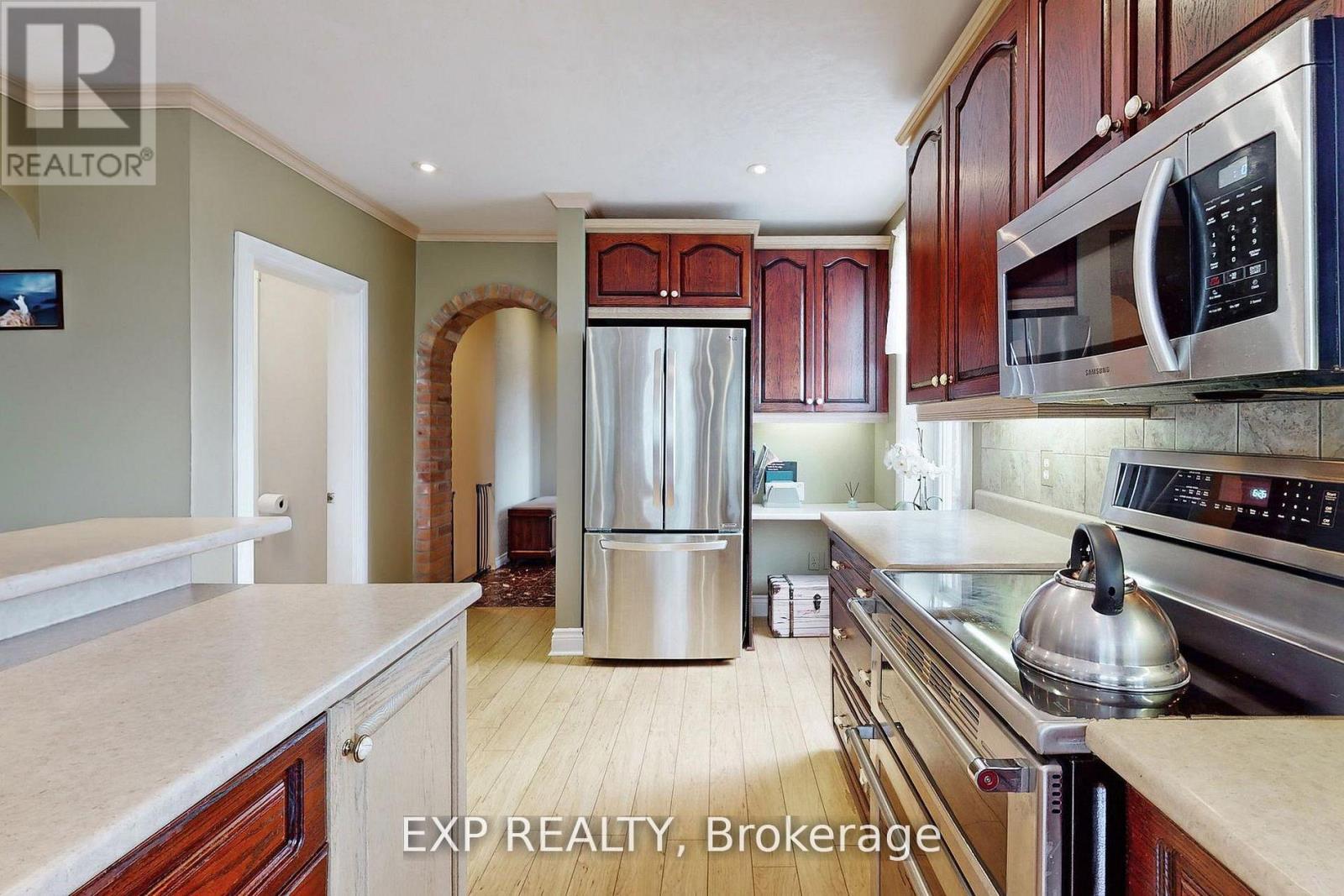 Detached at 351219 SEVENTEENTH LINE E, East Garafraxa