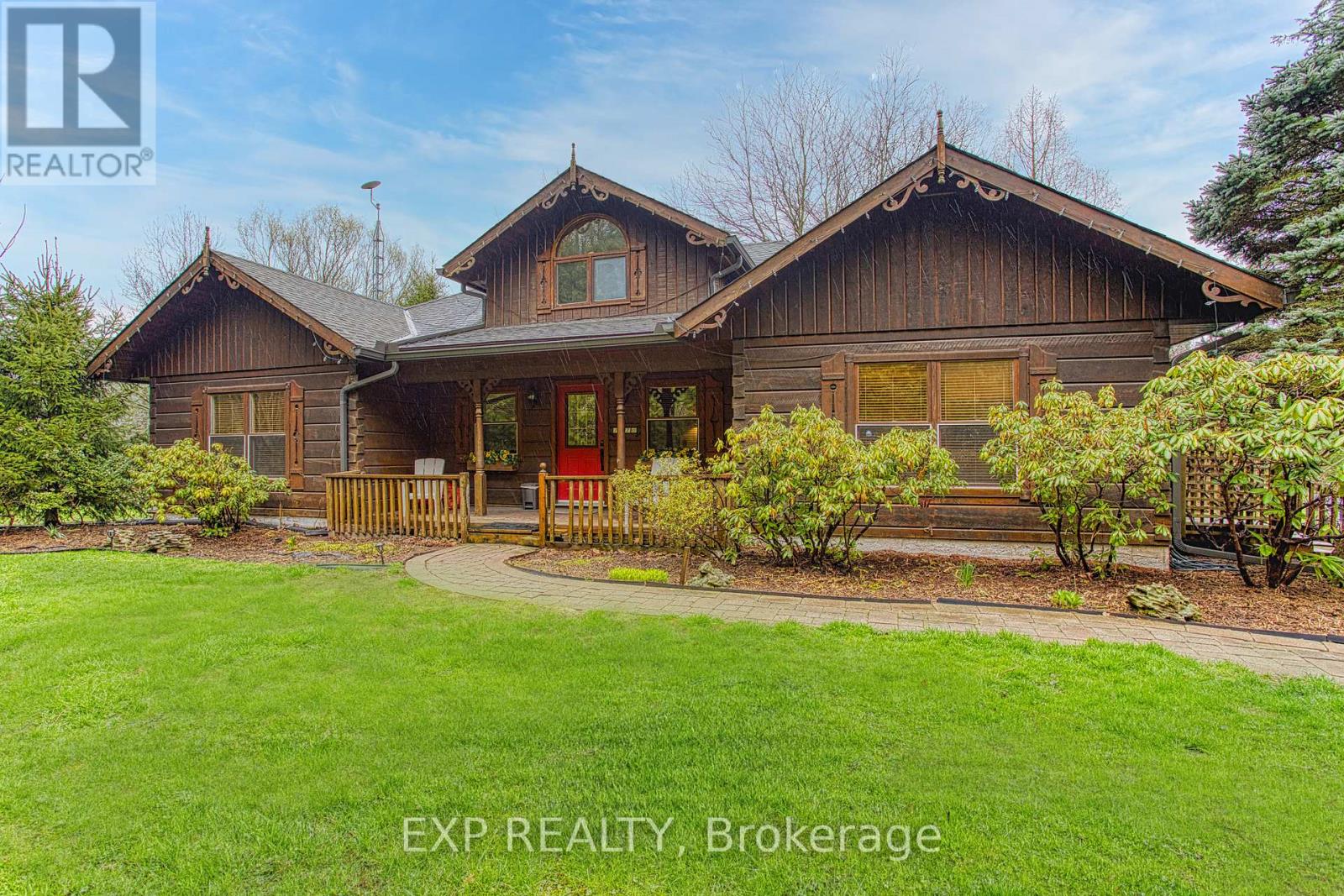 Detached at 1970 HOLLOW ROAD, Thorold (Cataract Road)