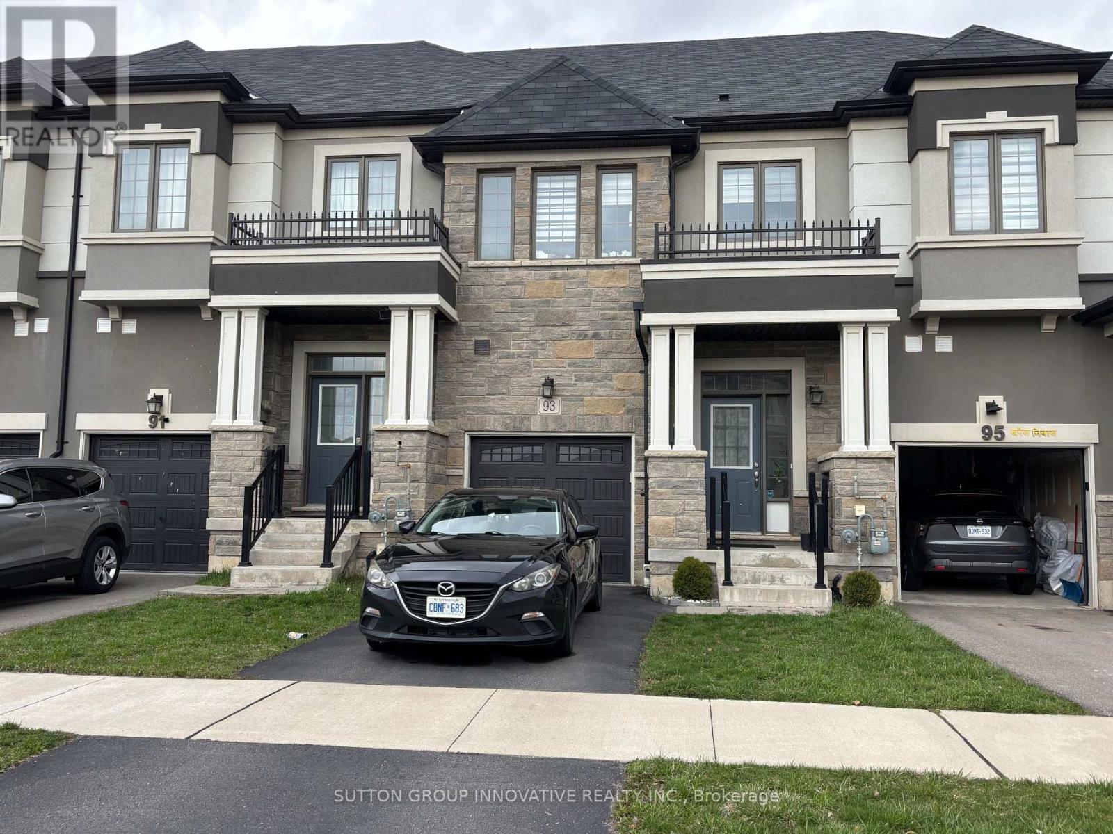 Townhouse at 93 BILANSKI FARM ROAD, Brantford