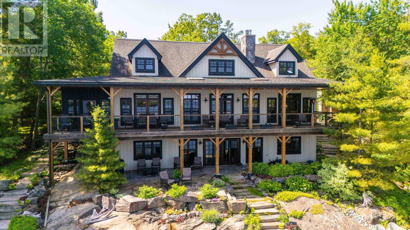 Detached at 990 HASKETT'S DRIVE, Georgian Bay (Baxter)