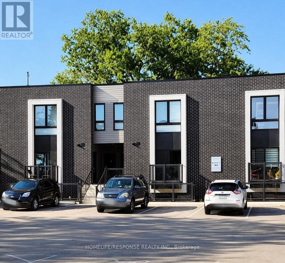 Townhouse at 202 - 6065 MCLEOD ROAD, Niagara Falls (Arad/Fallsview)
