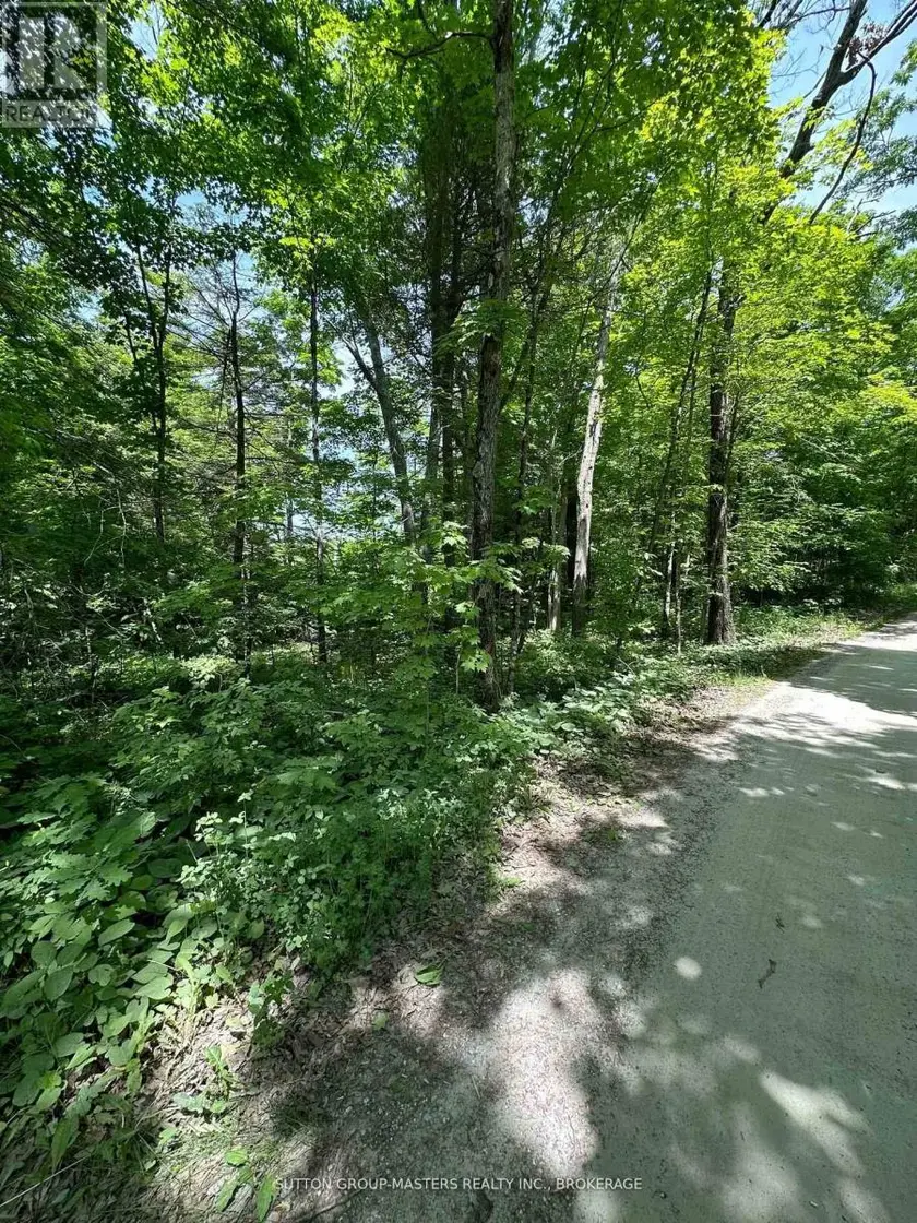 Vacant Land at 0 MAPLE GROVE LANE E, Frontenac