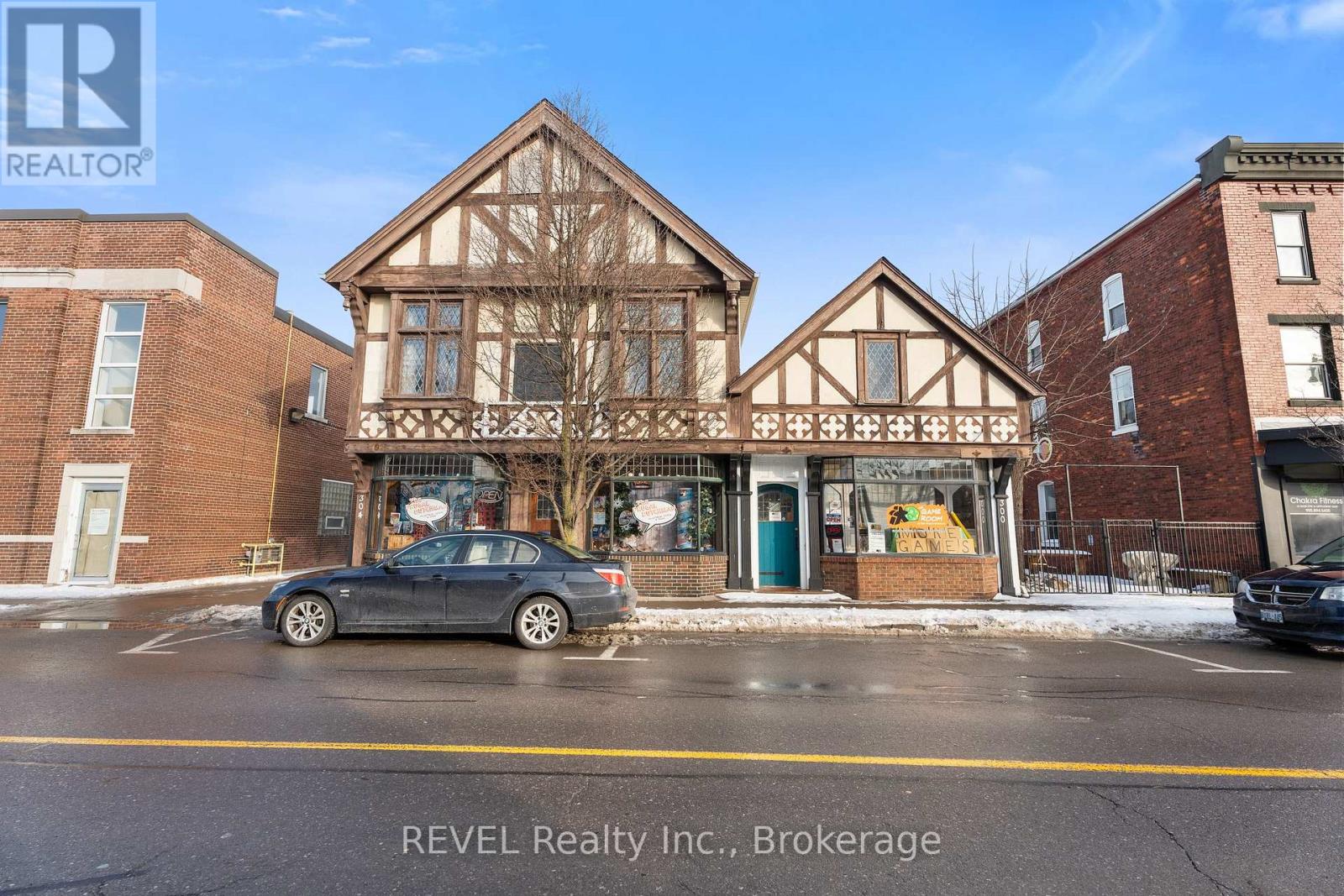 Multiplex at 304 RIDGE RD N ROAD, Fort Erie (Ridgeway)