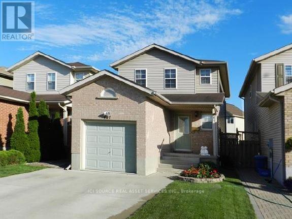 Detached at 407 RITTENHOUSE ROAD, Kitchener