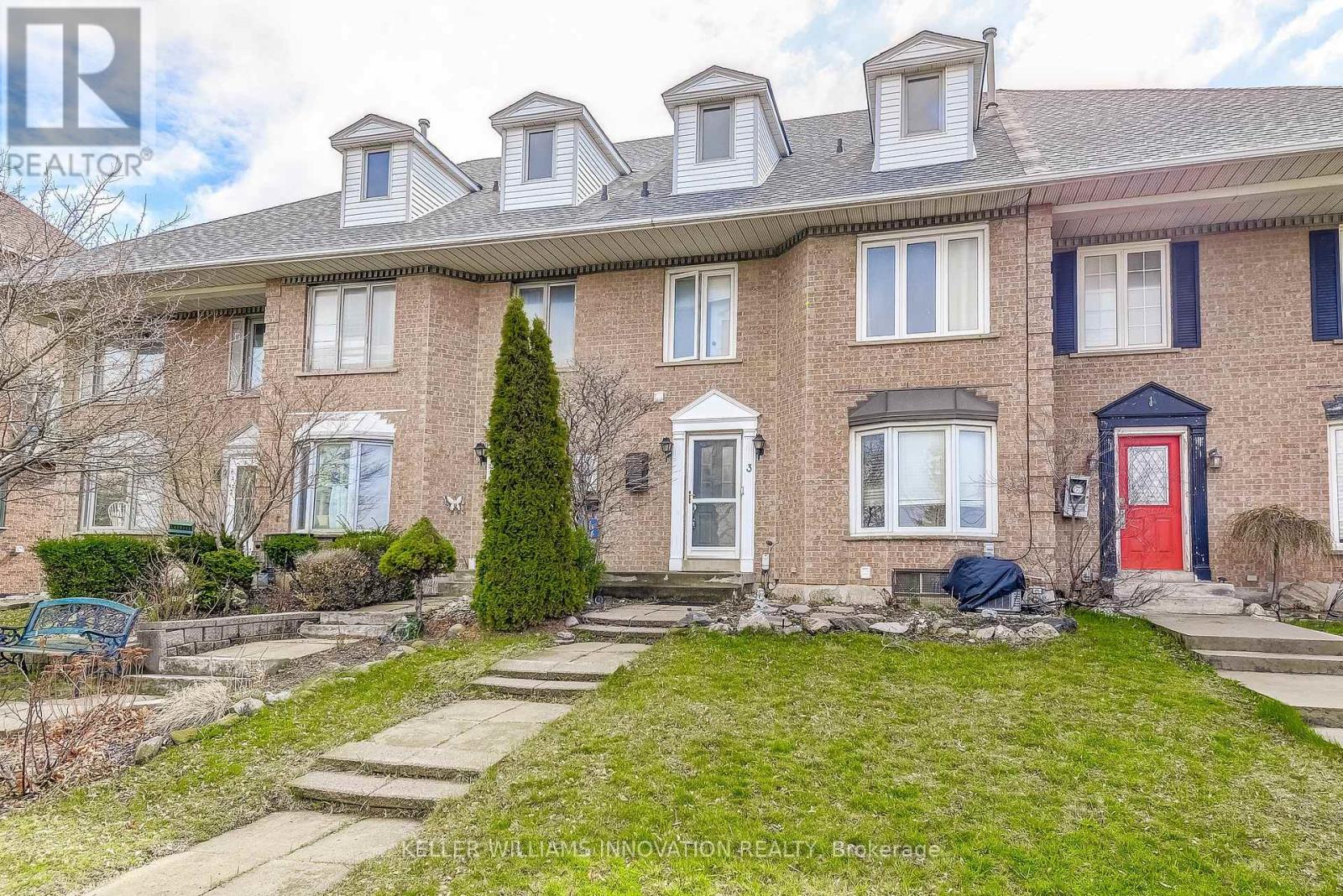 Townhouse at 3 WATERFORD CRESCENT, Hamilton (Lakeshore)