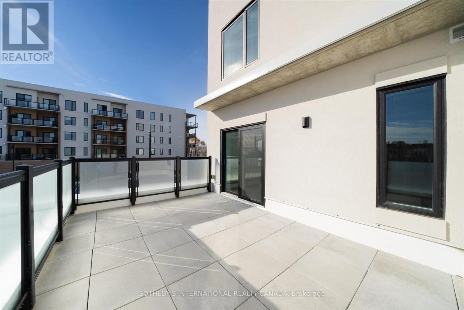 Apartment at 201 - 19B WEST STREET N, Kawartha Lakes