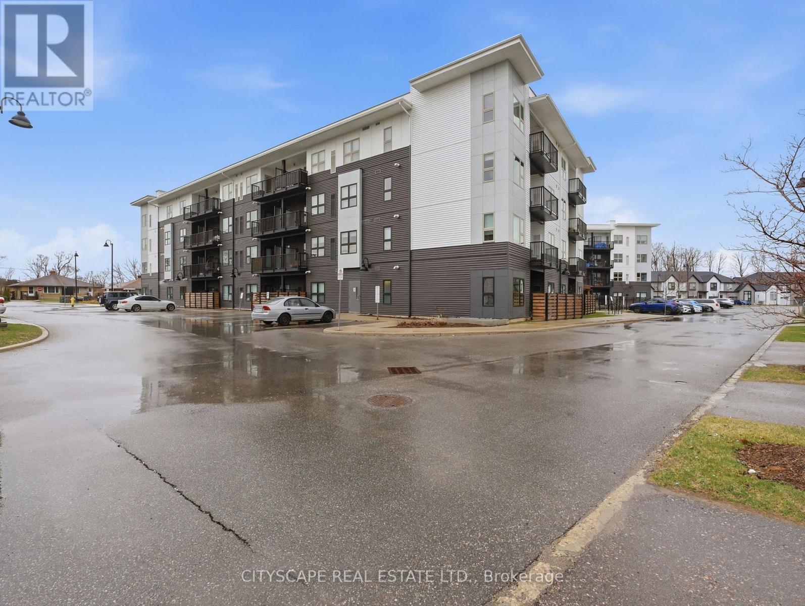 Apartment at 138 - 110 FERGUS AVENUE, Kitchener