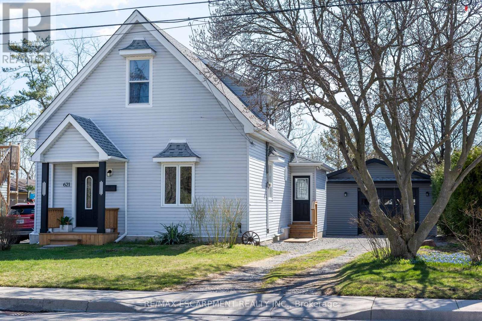Detached at 621 ROSSEAU ROAD, Hamilton (Rosedale)