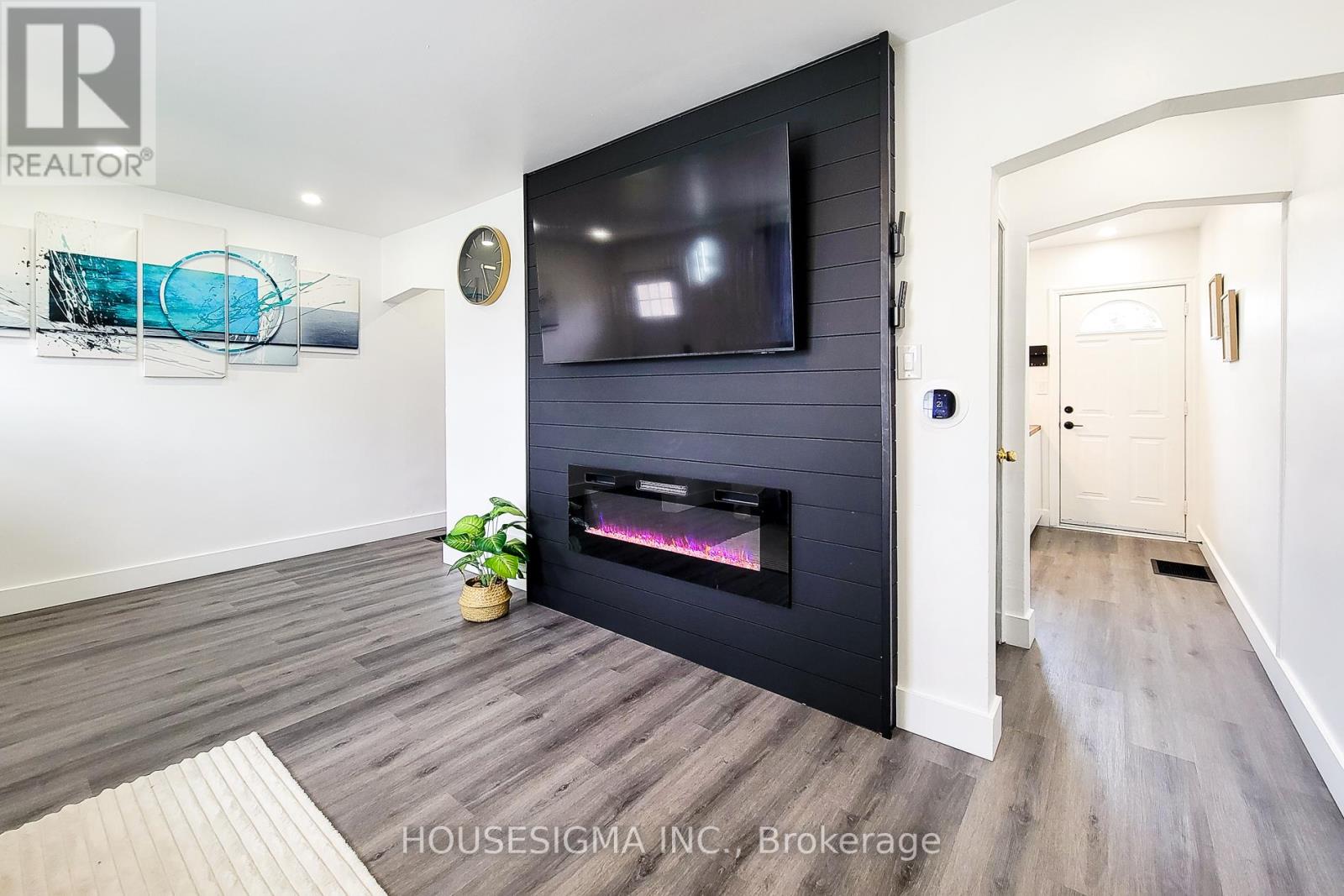 Semi-Detached/Link at 5 MARTHA STREET, Hamilton (McQuesten)