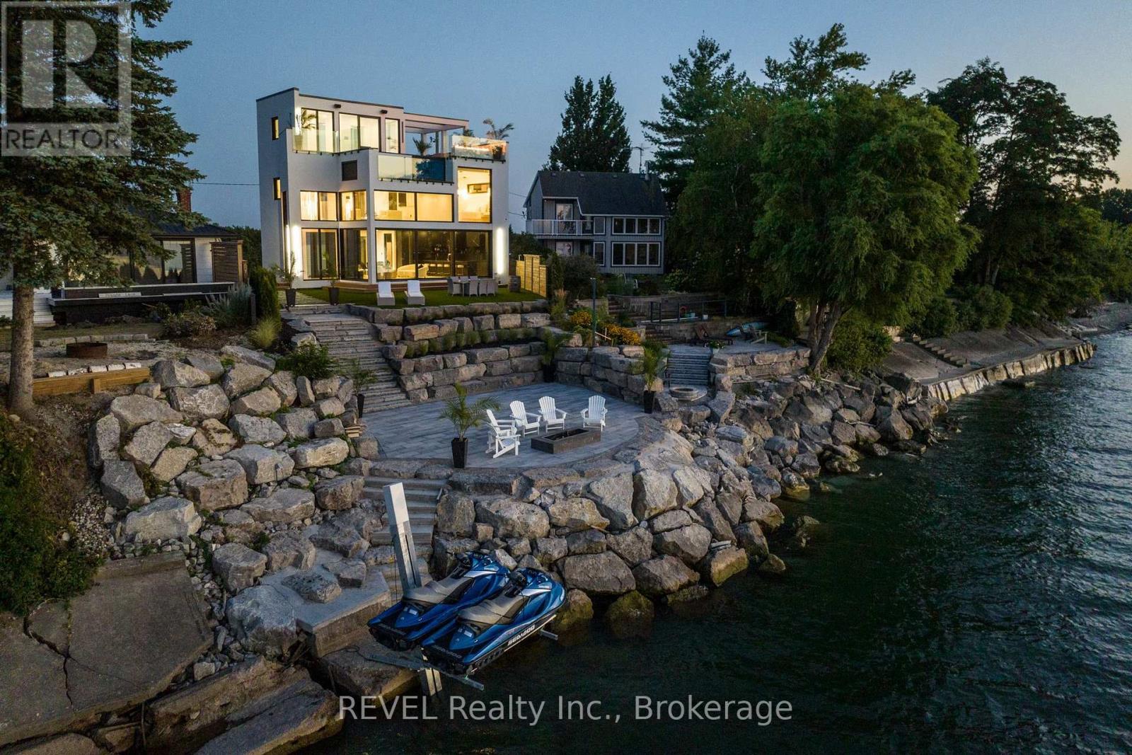 Detached at 6 FIRELANE 11A STREET, Niagara-on-the-Lake (Lakeshore)