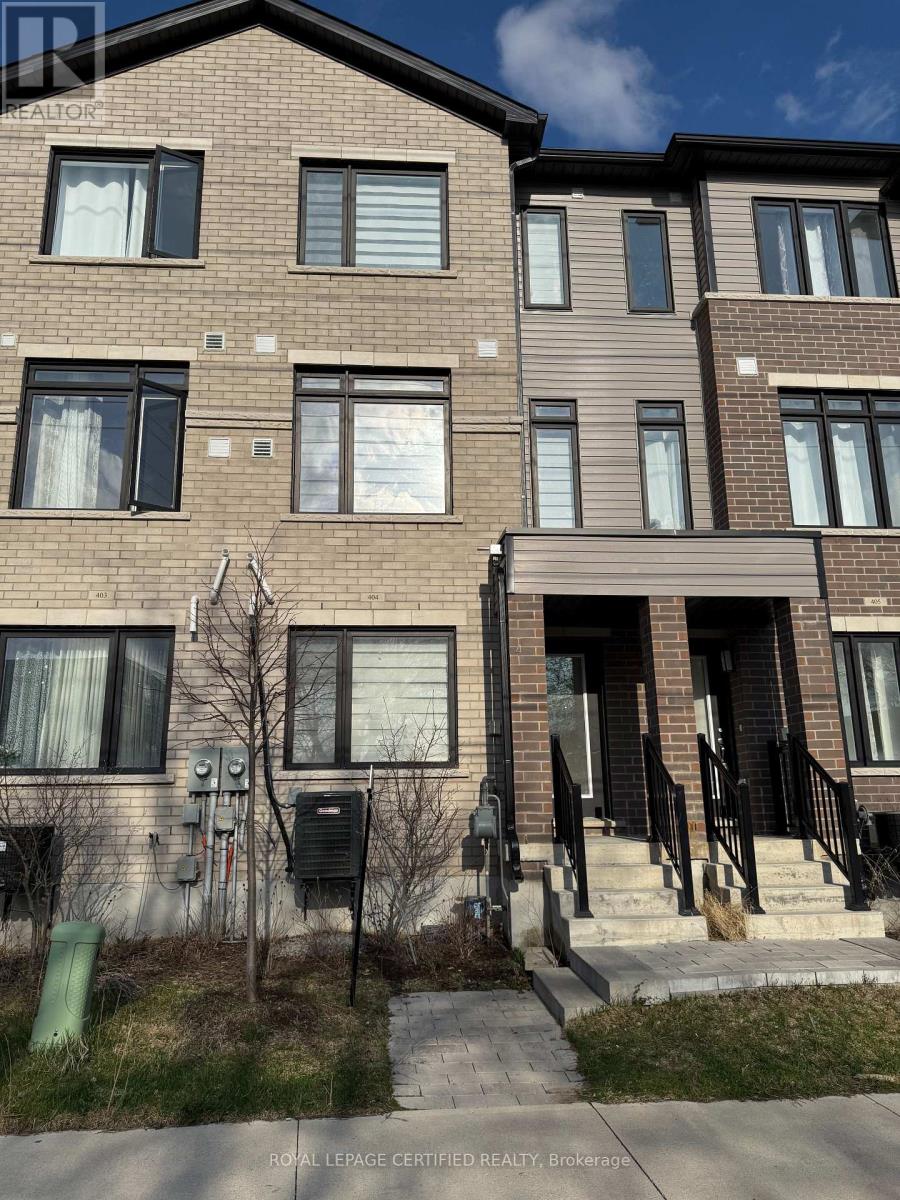 Townhouse at 404 - 585 COLBORNE STREET E, Brantford