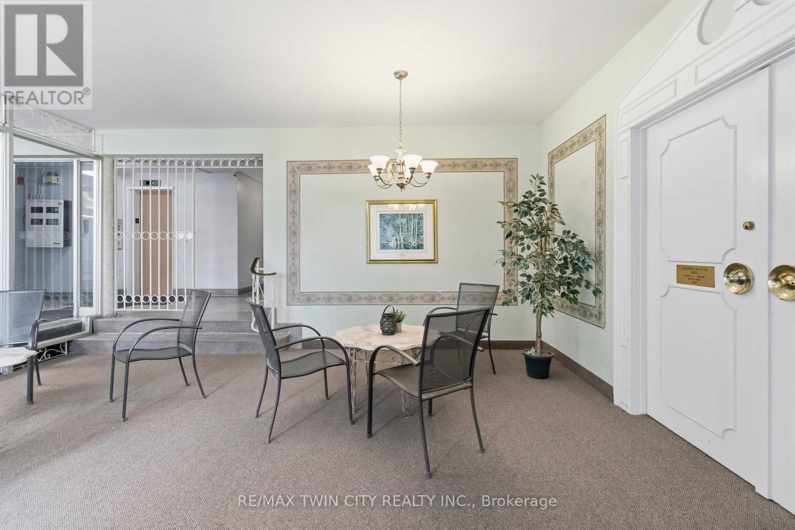 Apartment at 305 - 87 ST GEORGE STREET, Brantford
