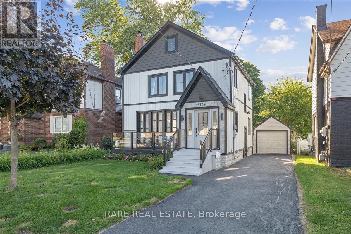 Detached at 5709 DORCHESTER ROAD, Niagara Falls (Hospital)