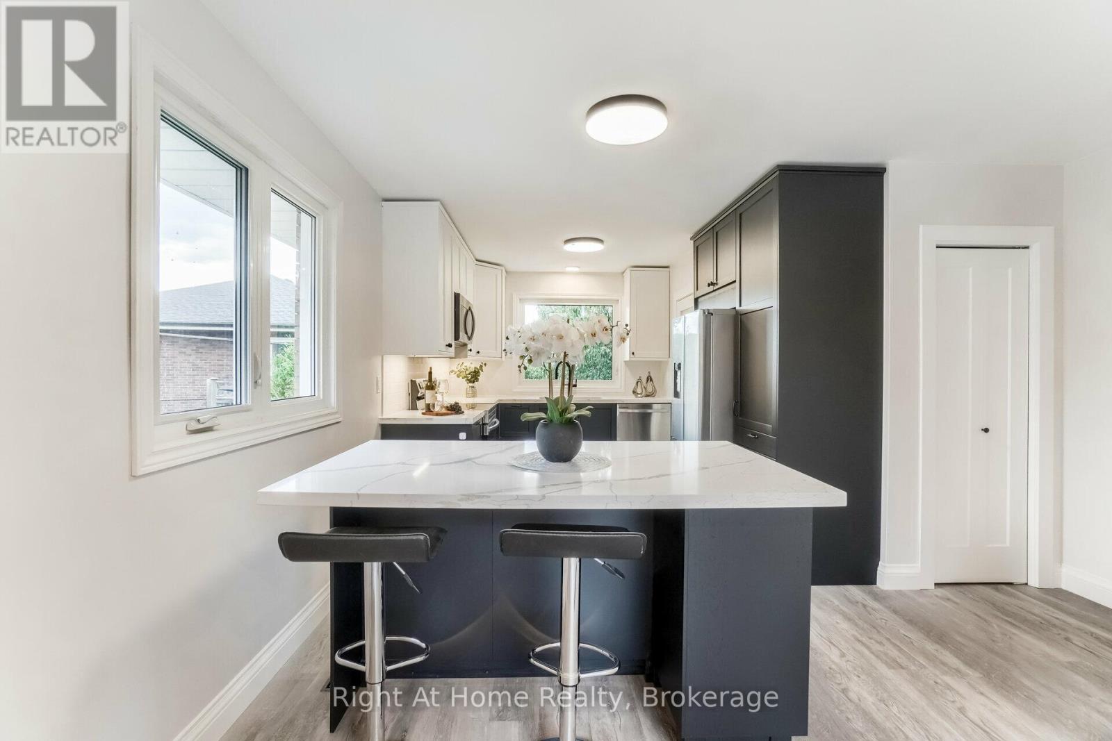 Other at UPPER LEVEL - 69 HEATHER ROAD, Hamilton