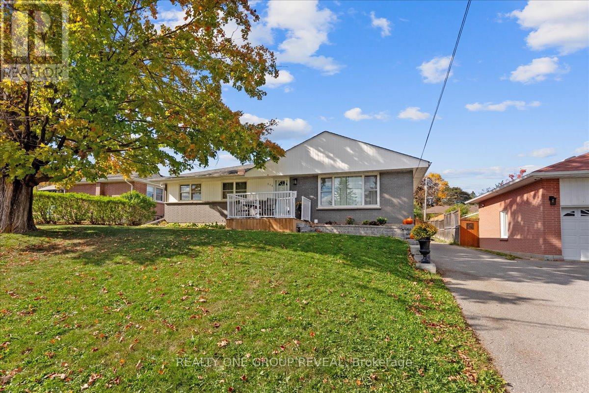 Detached at 376 BELLEVUE STREET, Peterborough (Northcrest Ward 5)