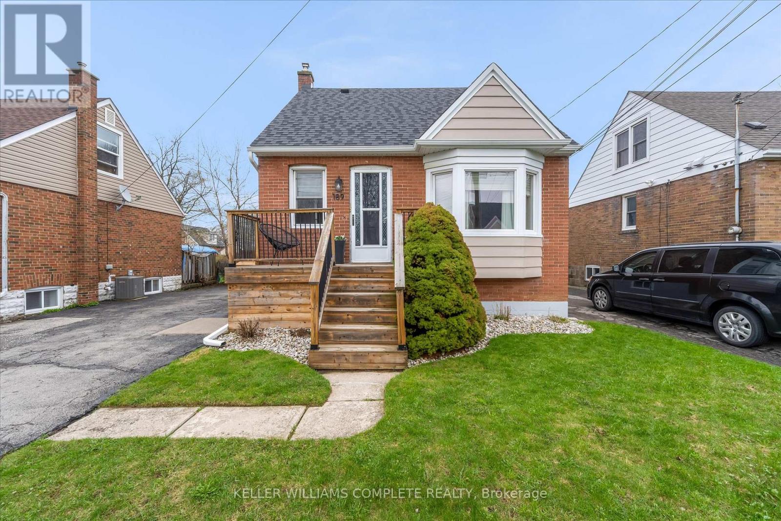 Detached at 189 EAST 14TH STREET, Hamilton (Inch Park)