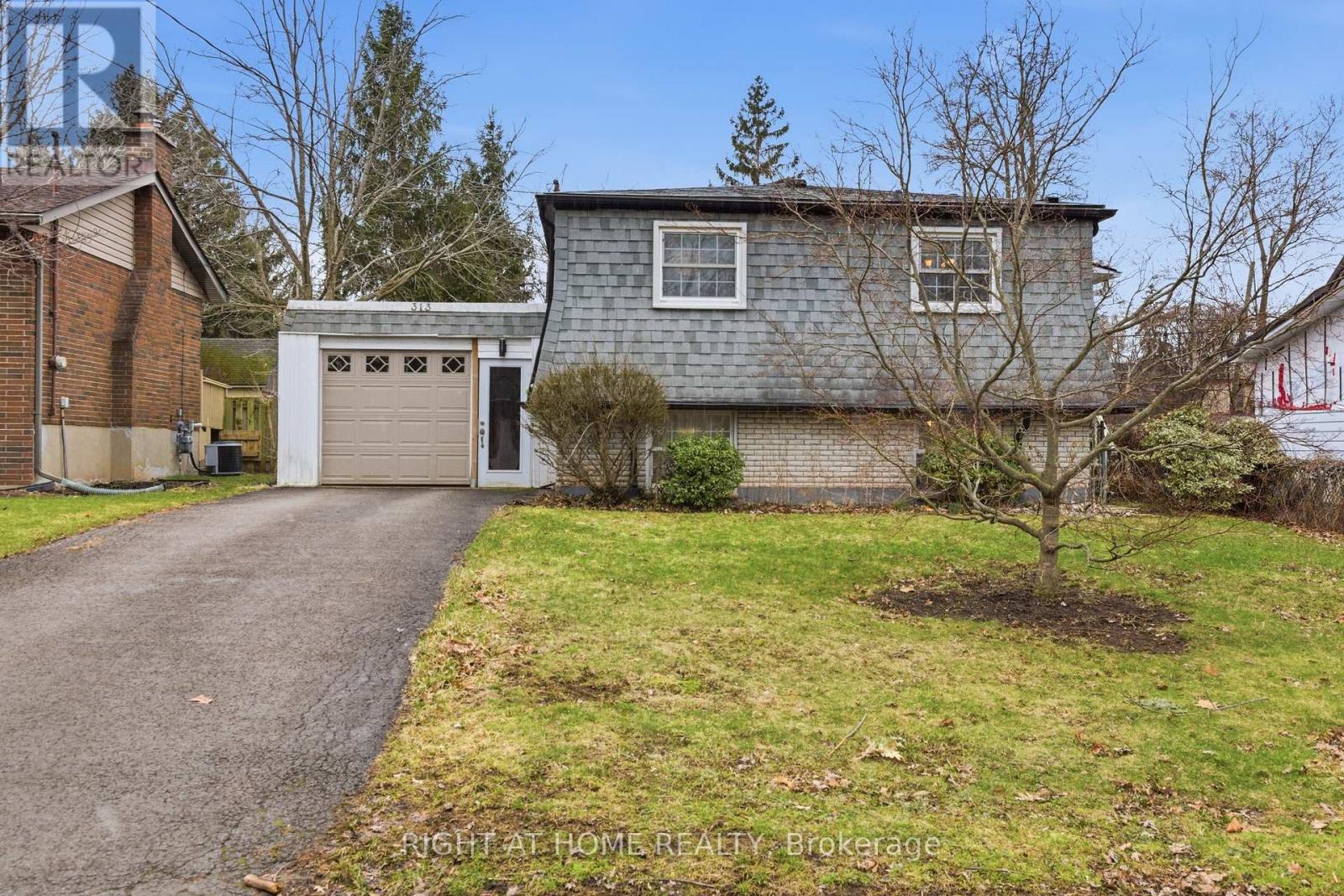 Detached at 313 BOWEN ROAD, Fort Erie (Central)