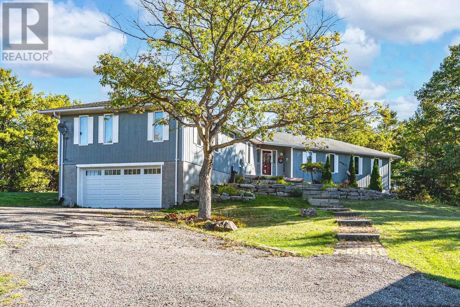 Detached at 1564 HONEY HARBOUR ROAD, Georgian Bay (Baxter)