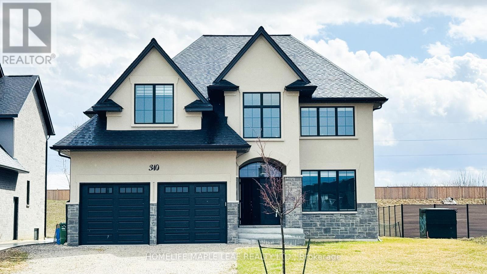 Detached at 310 BLAKE AVENUE, Lakeshore
