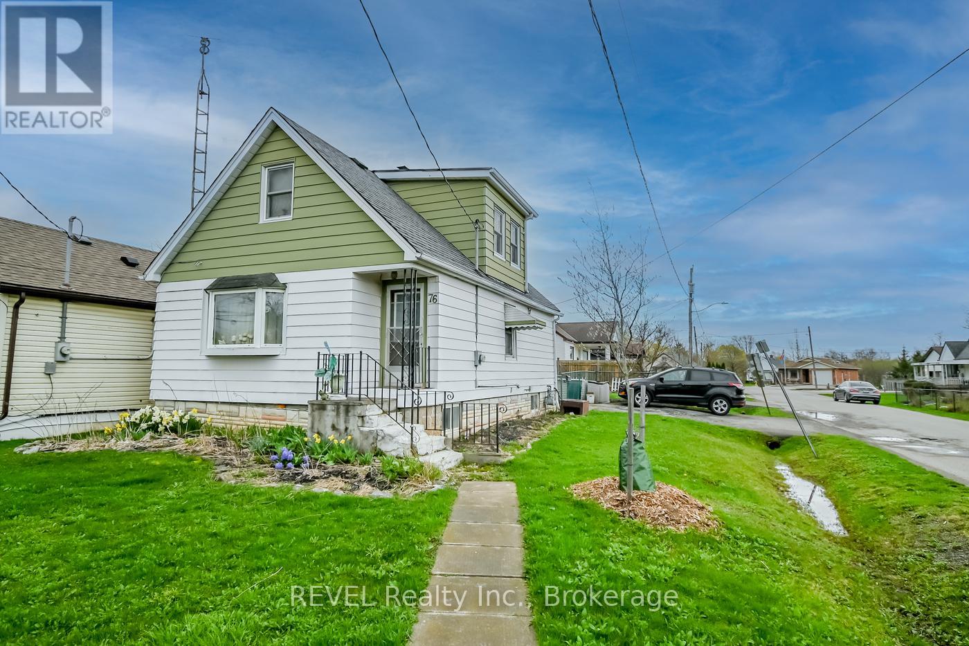 Detached at 76 LINCOLN AVENUE, St. Catharines (Oakdale)