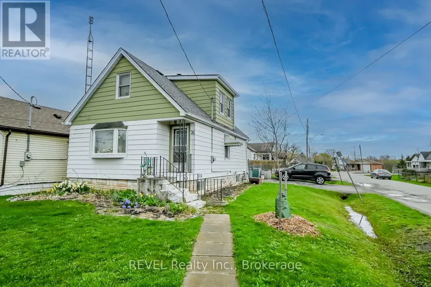 Detached at 76 LINCOLN AVENUE, St. Catharines