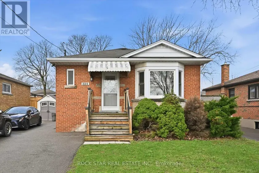 Detached at 324 EAST 33RD STREET, Hamilton