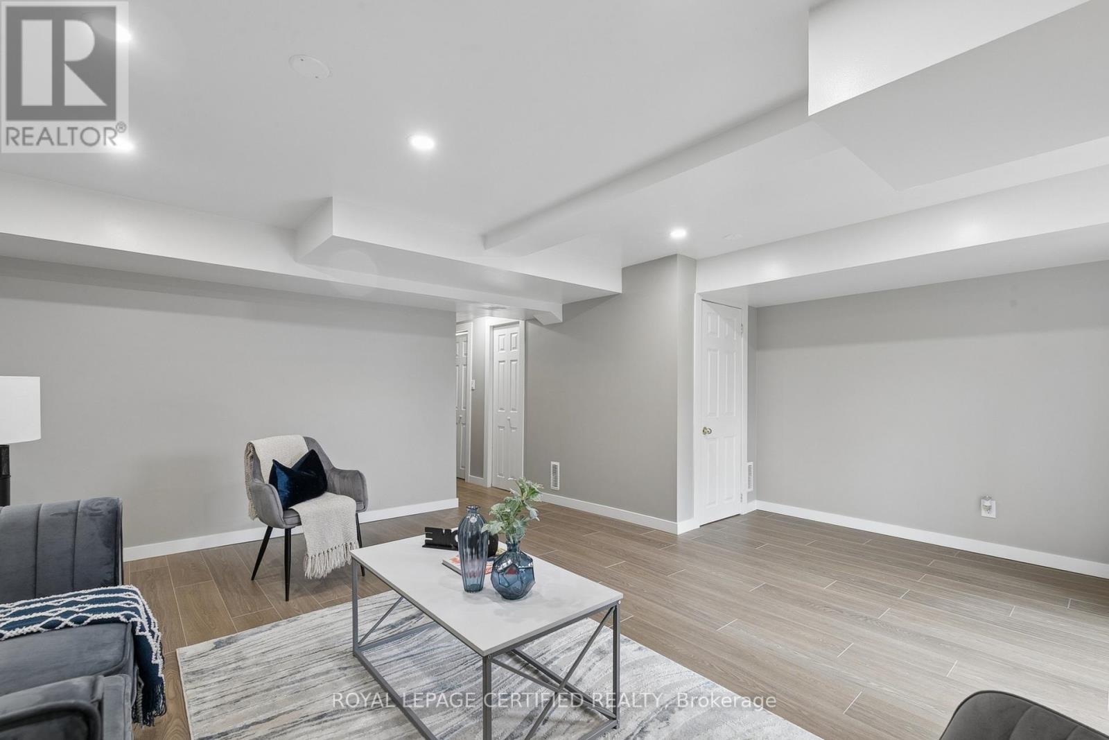 Townhouse at 22 GOLDEN TERRACE COURT, Kitchener