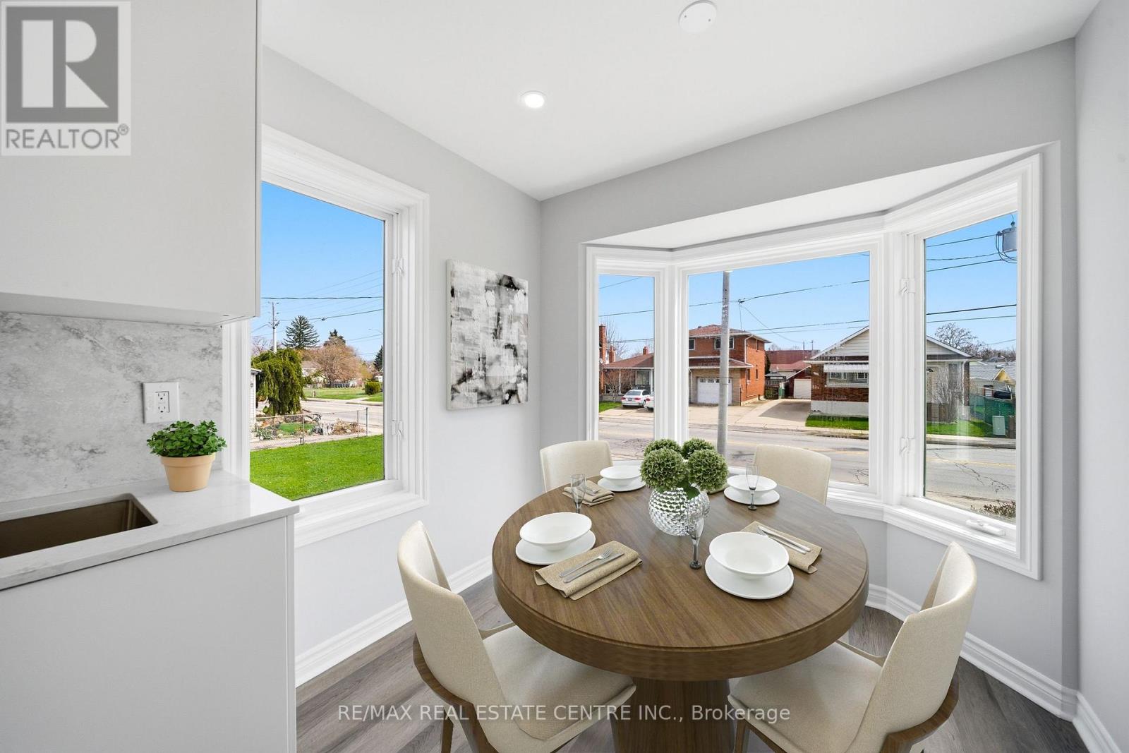 Semi-Detached/Link at 233B VINE STREET, St. Catharines
