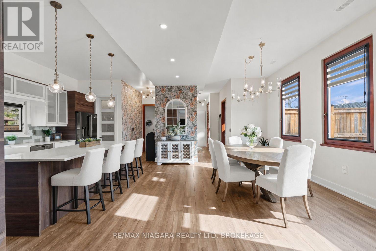 Detached at 1887 DOMINION ROAD, Fort Erie