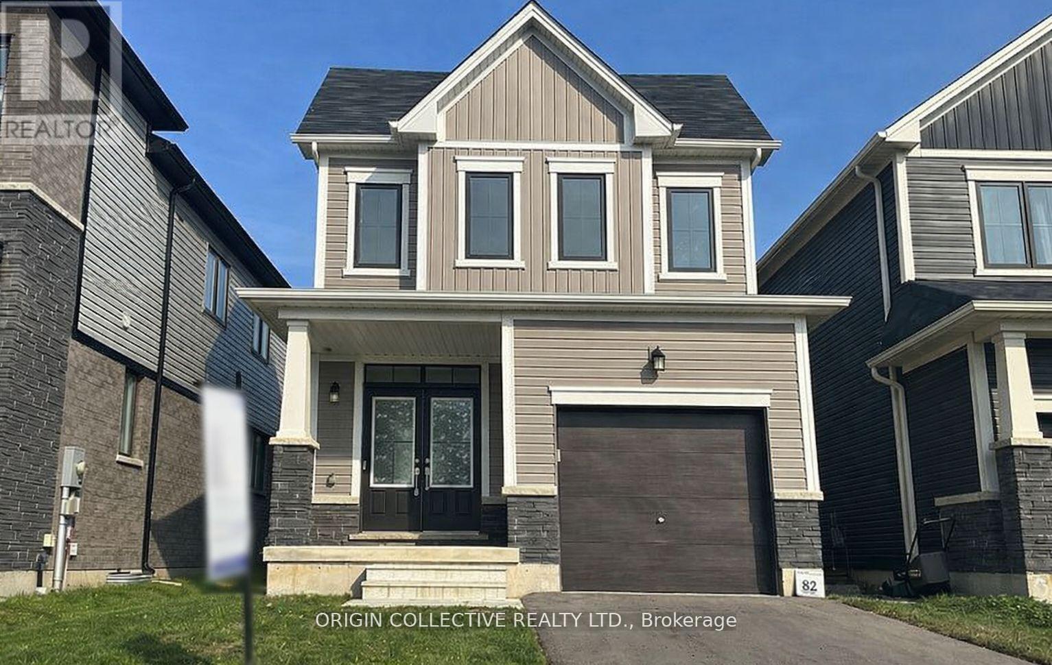 Detached at 4 AMOS AVE E, Brantford