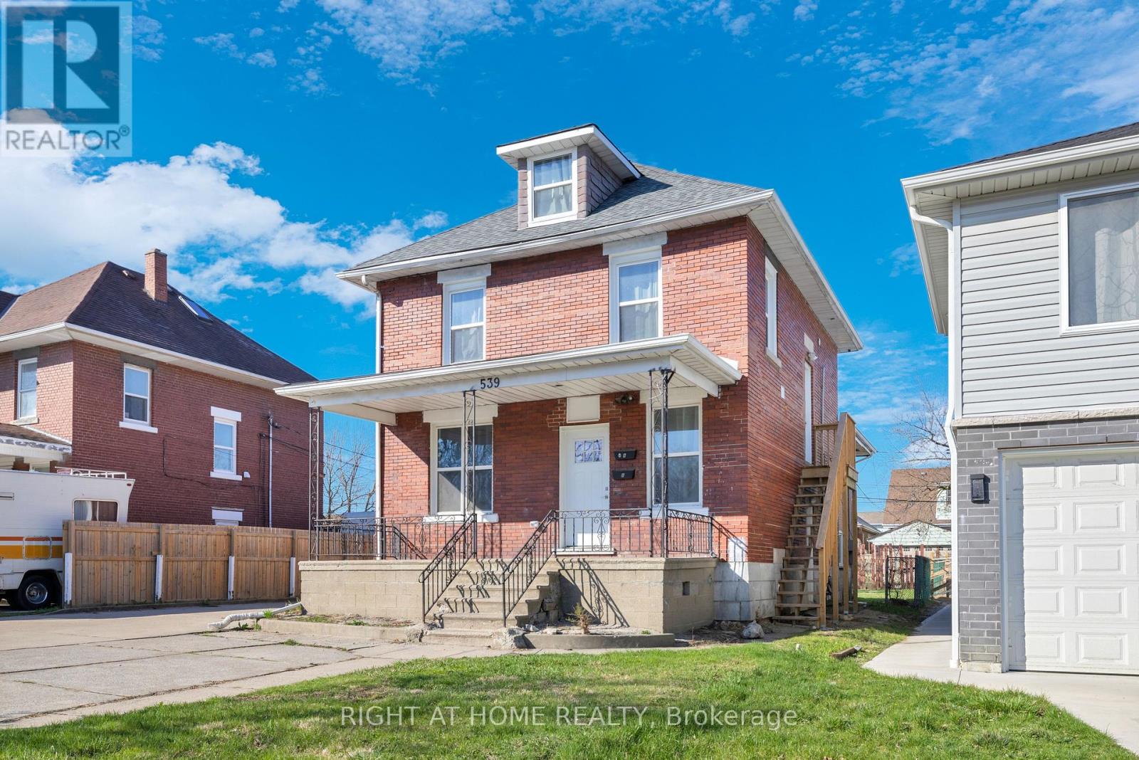 Multiplex at 539 CAMPBELL AVENUE, Windsor