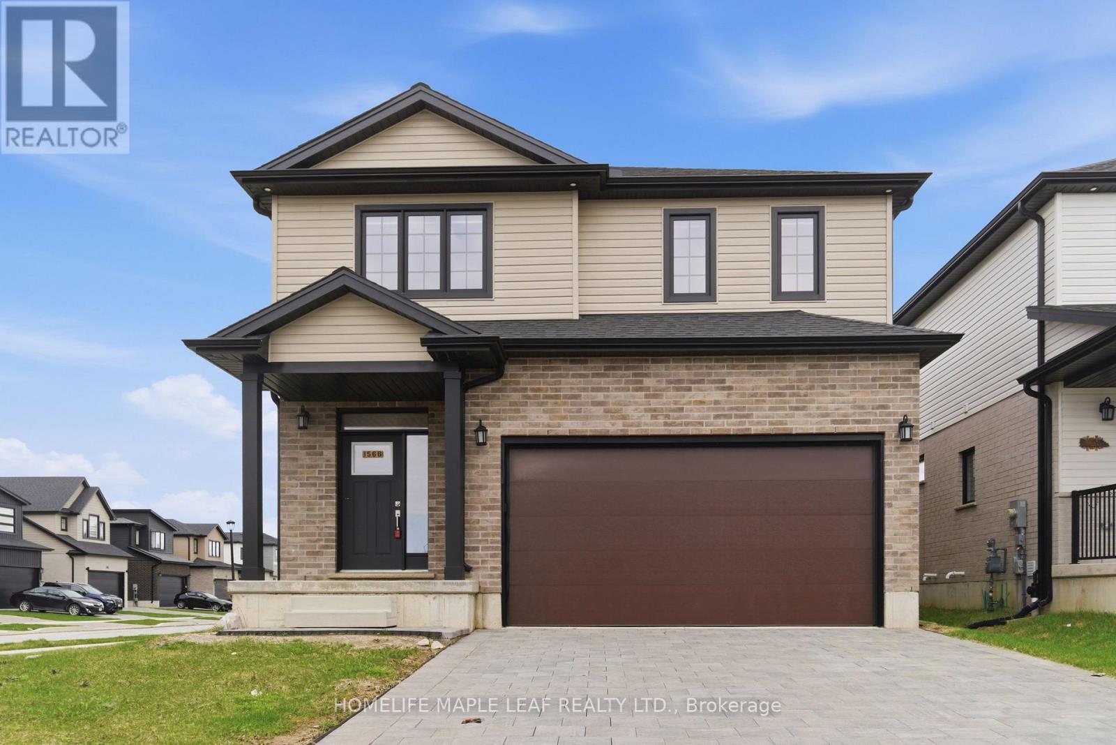 Detached at 1566 WRIGHT CRESCENT, London North (North S)
