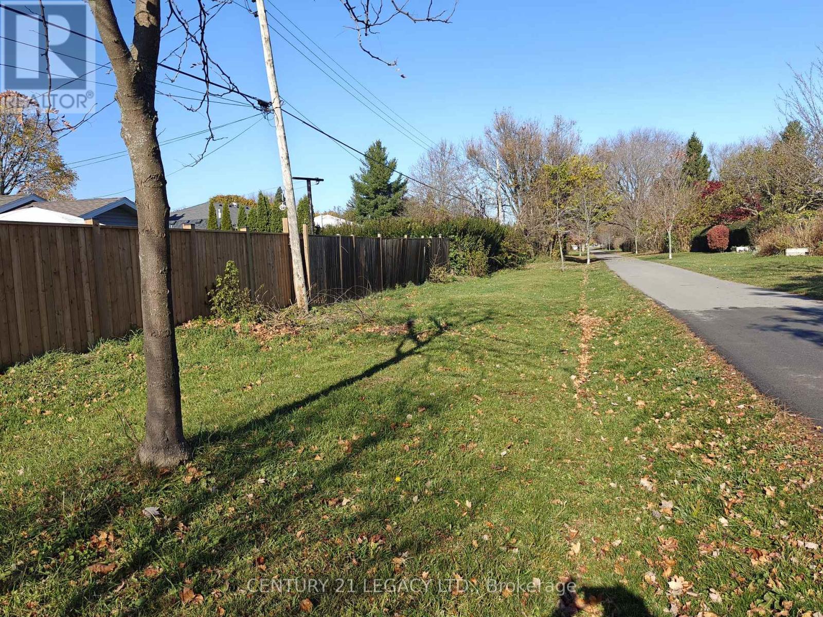 Detached at 62 WOODELM DRIVE, St. Catharines