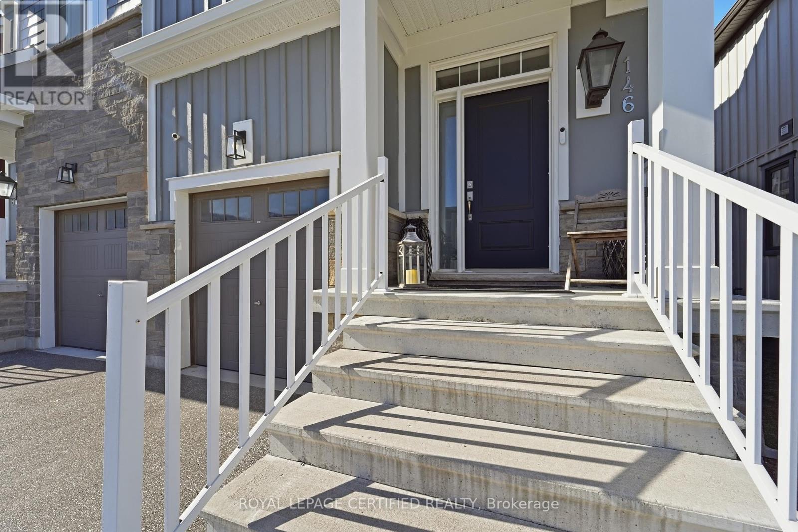 Semi-Detached/Link at 146 SYCAMORE STREET, Blue Mountains