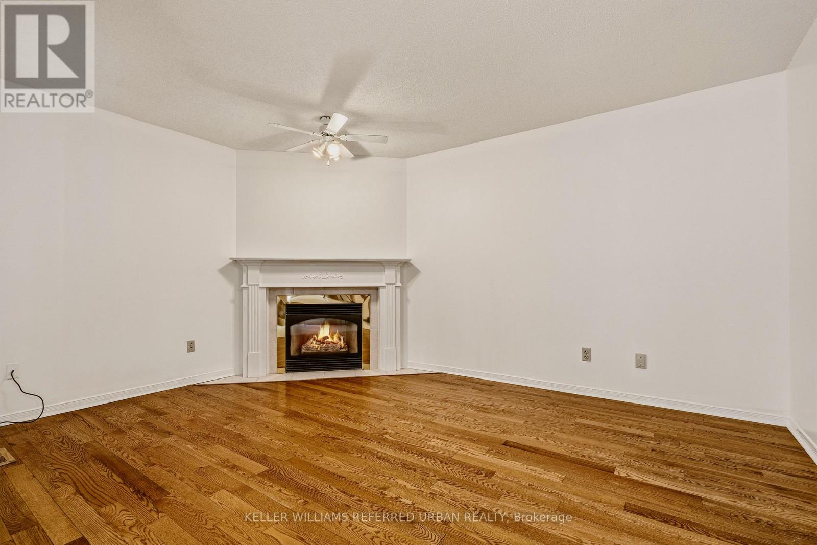 Detached at 90 LYNETTE DRIVE, Hamilton