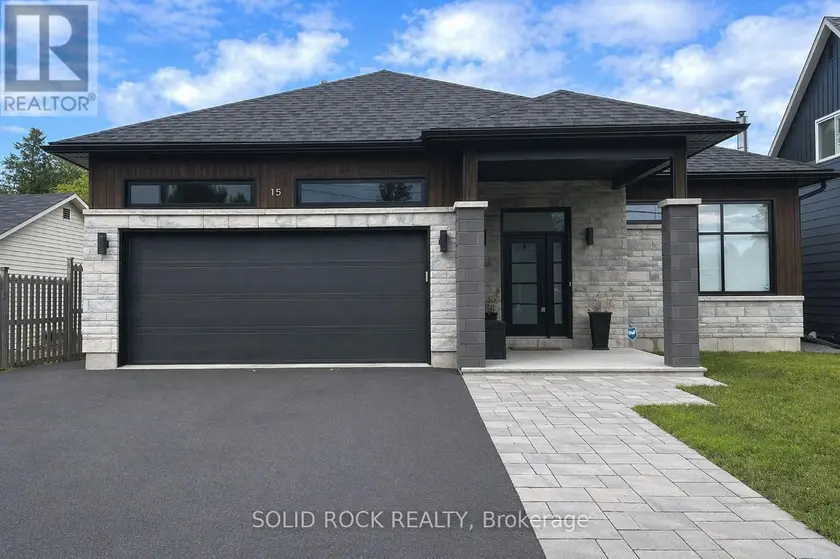 Detached at 15 STE JEANNE D'ARC STREET, Russell