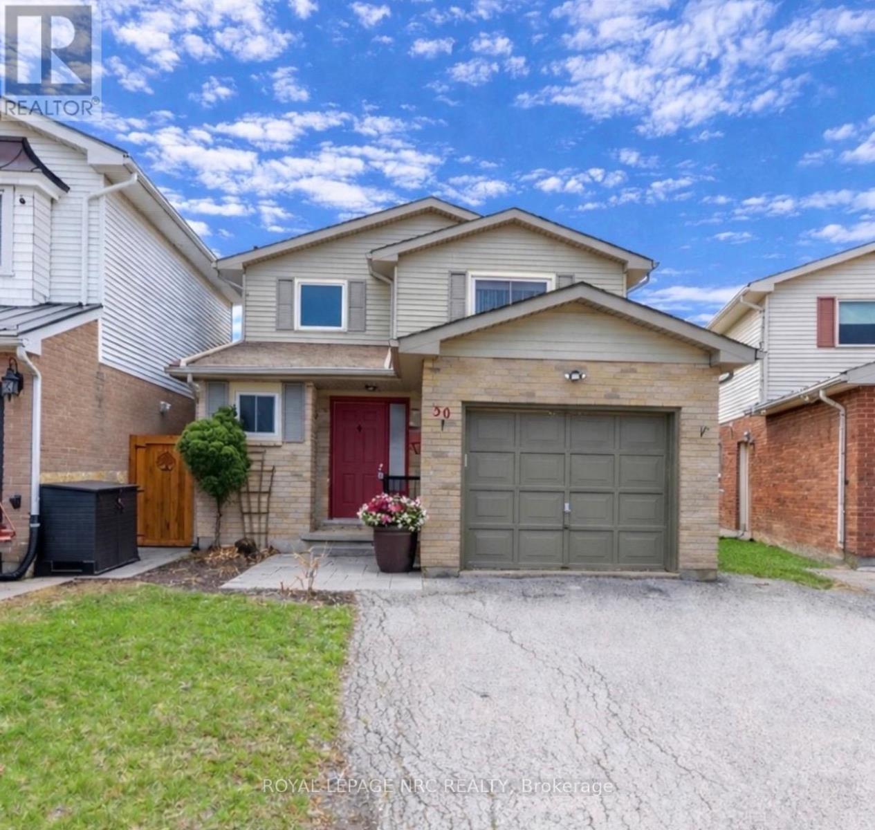 Detached at 30 BAXTER CRESCENT, Thorold (Confederation Heights)
