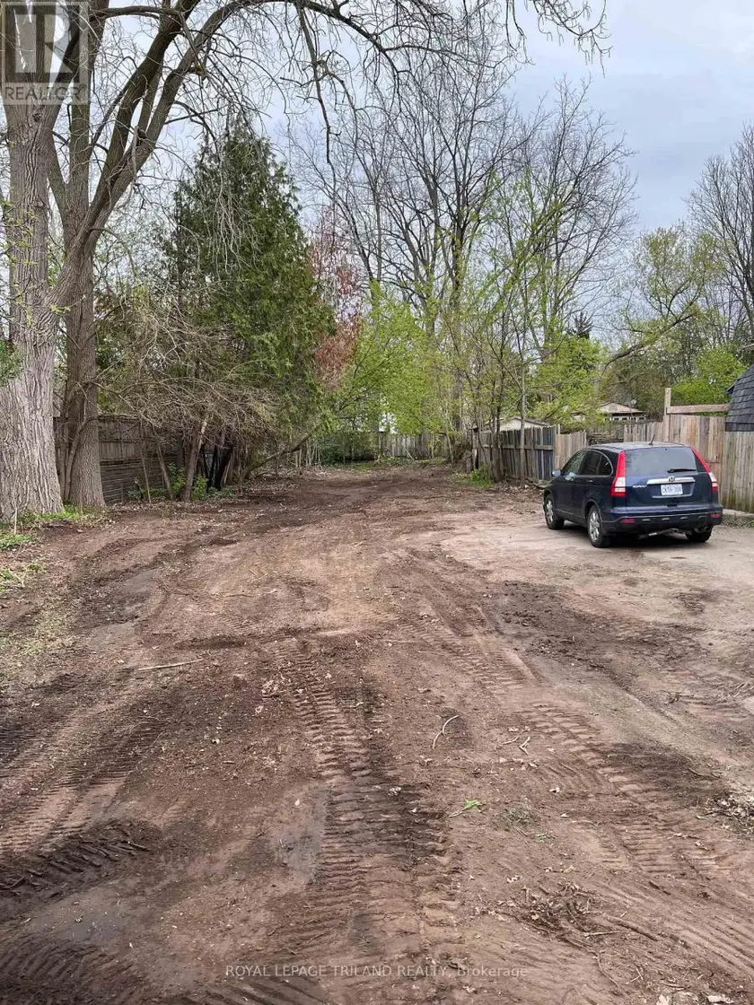 Vacant Land at 121 RIVERSIDE DRIVE, London