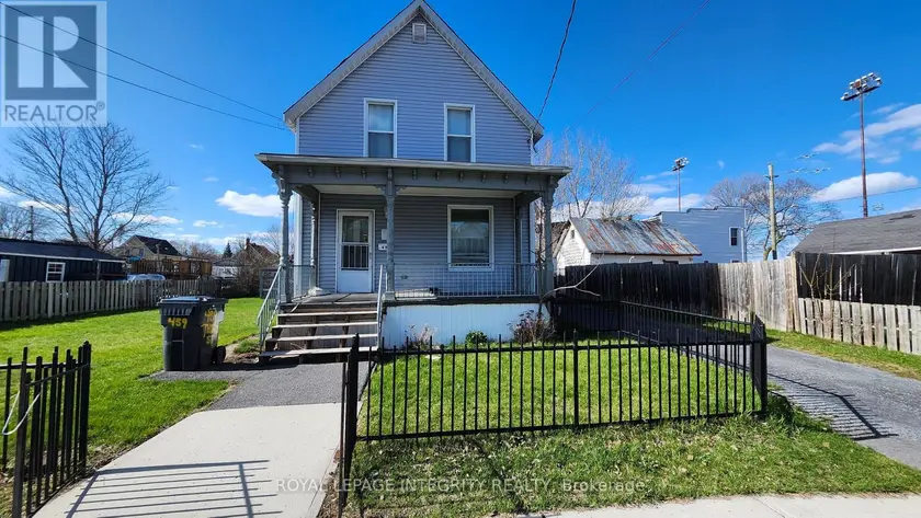 Detached at 439 3RD STREET E, Cornwall