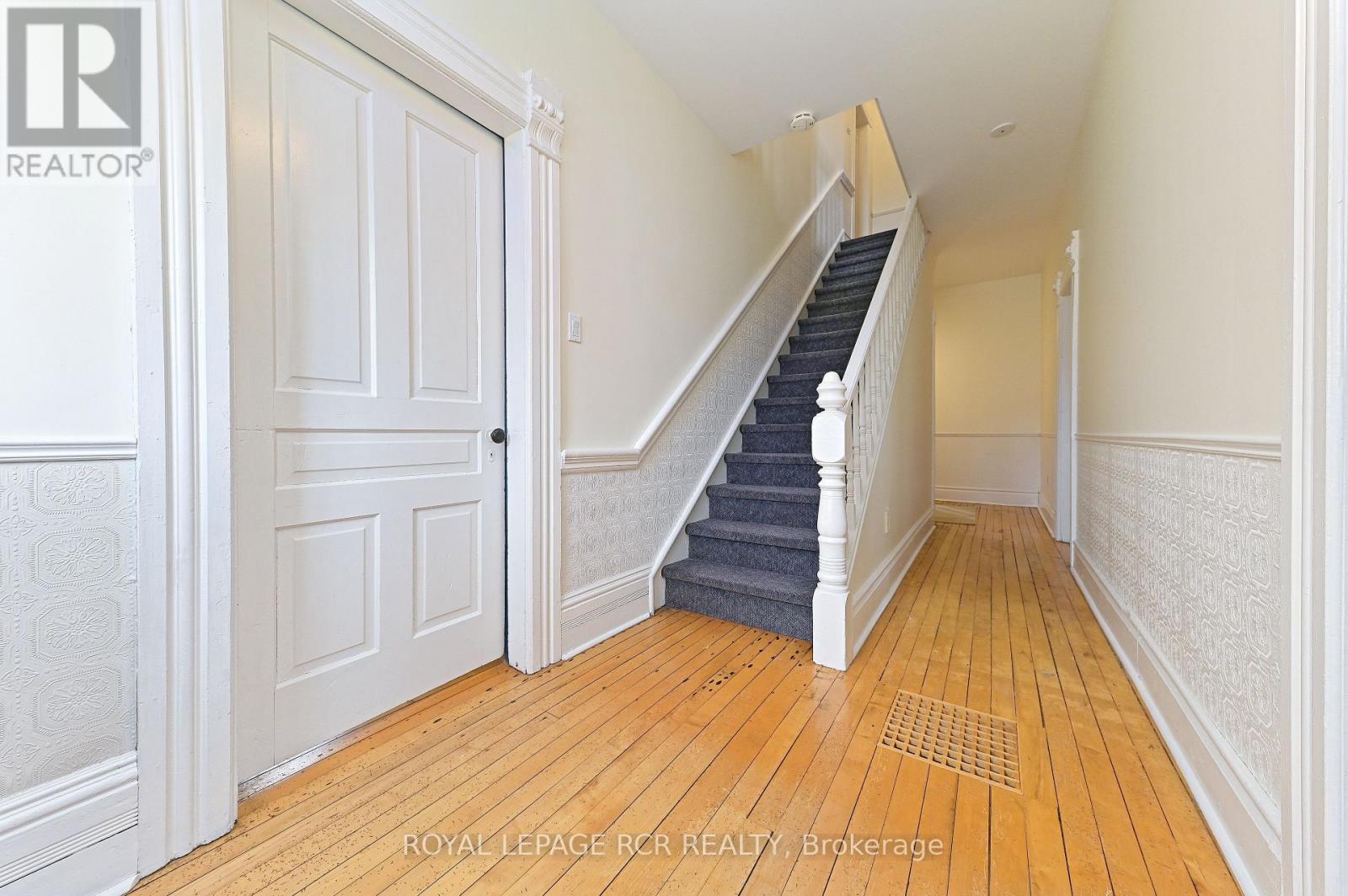 Detached at 836206 4TH LINE, Mulmur