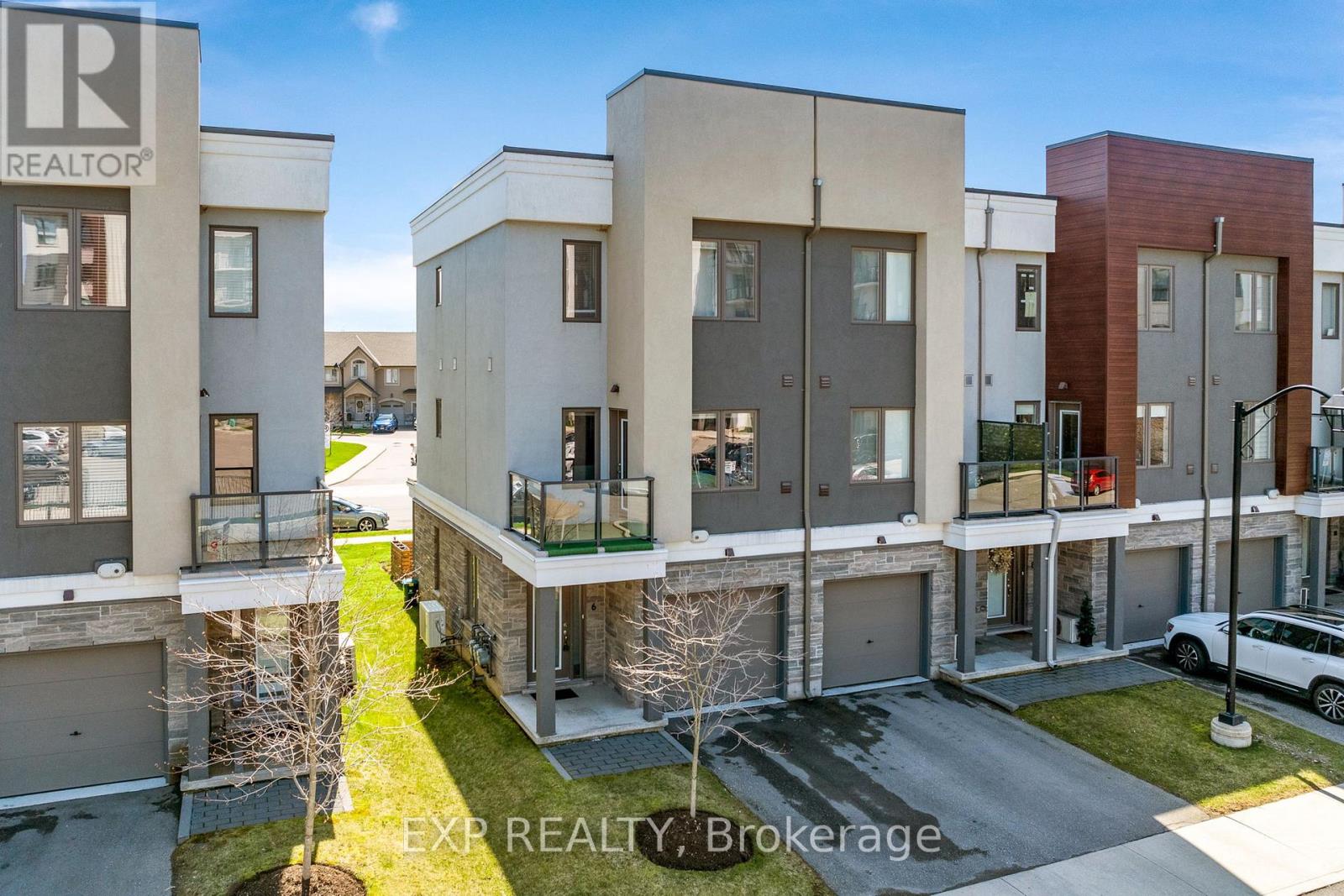 Townhouse at 6 - 115 SHOREVIEW PLACE, Hamilton (Lakeshore)