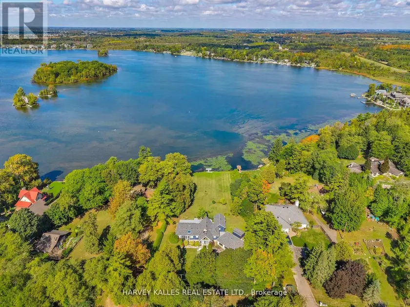Detached at 8 OAK DRIVE, Puslinch