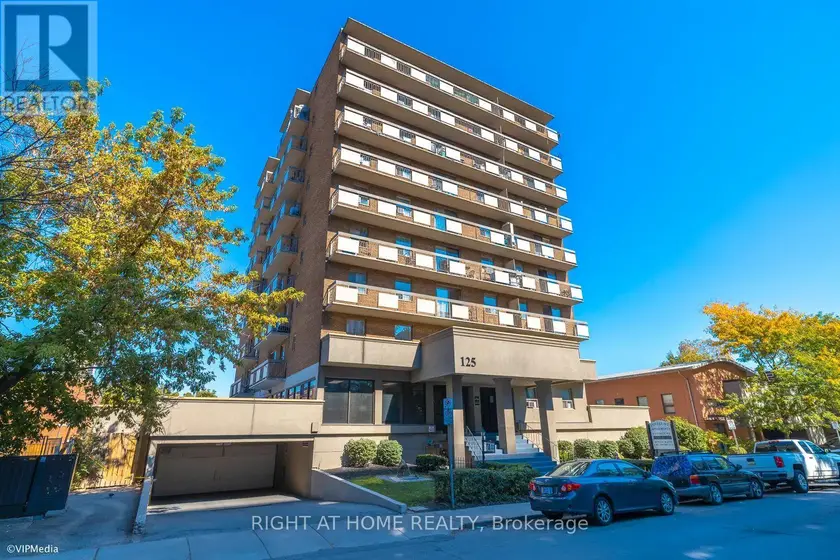Apartment at 805 - 125 FOREST AVENUE, Hamilton