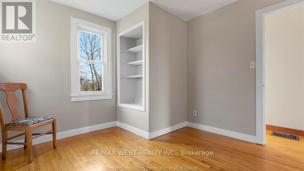 Detached at 959 WESTMINSTER BOULEVARD, Windsor