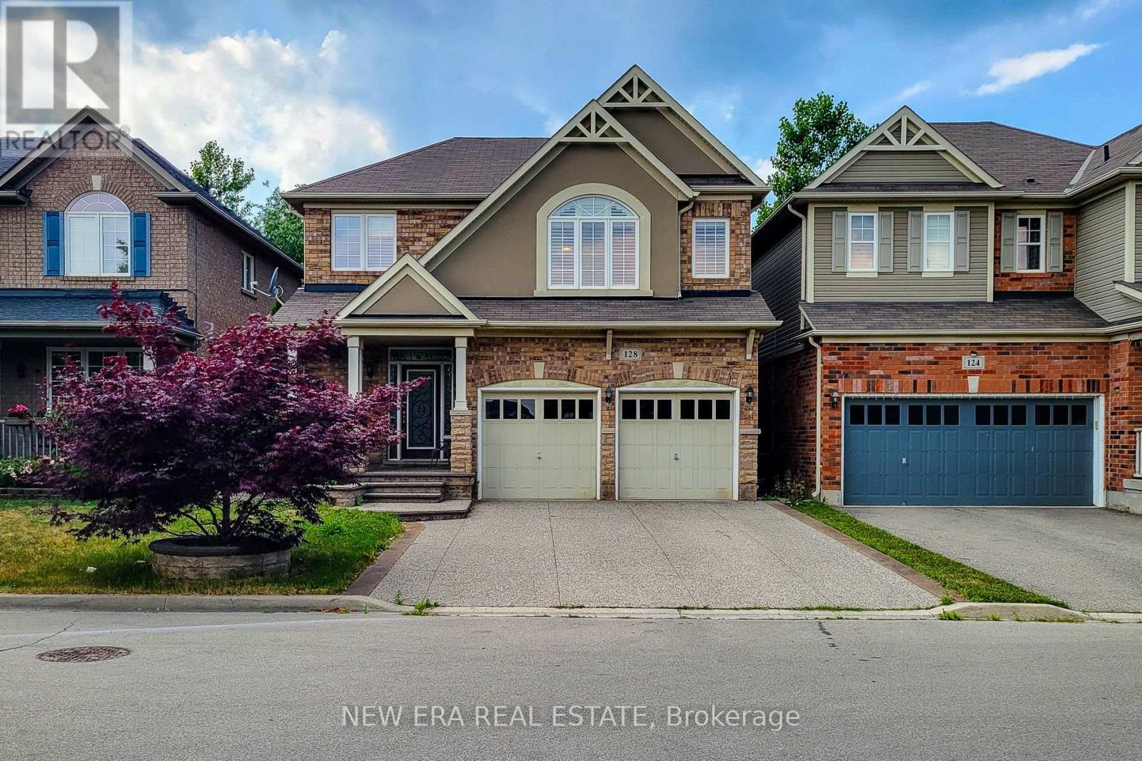 Detached at 128 MONTREAL CIRCLE, Hamilton (Winona Park)