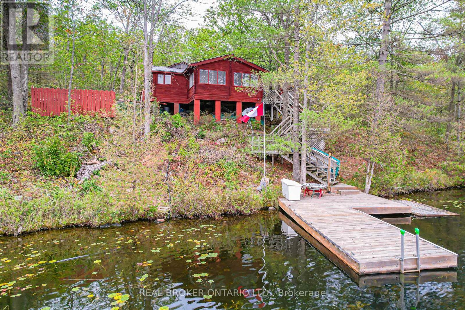 Detached at 744 ISLAND 10/BAXTER LAKE, Georgian Bay (Baxter)