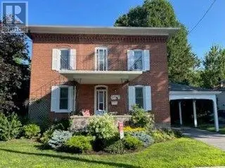Detached at 11 PETER STREET, North Glengarry