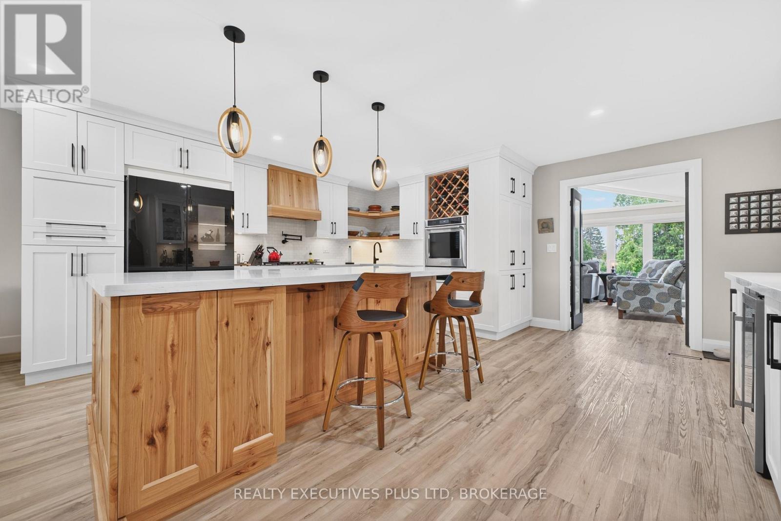 Detached at 6410 SHERWOOD ROAD, Niagara Falls (Morrison)