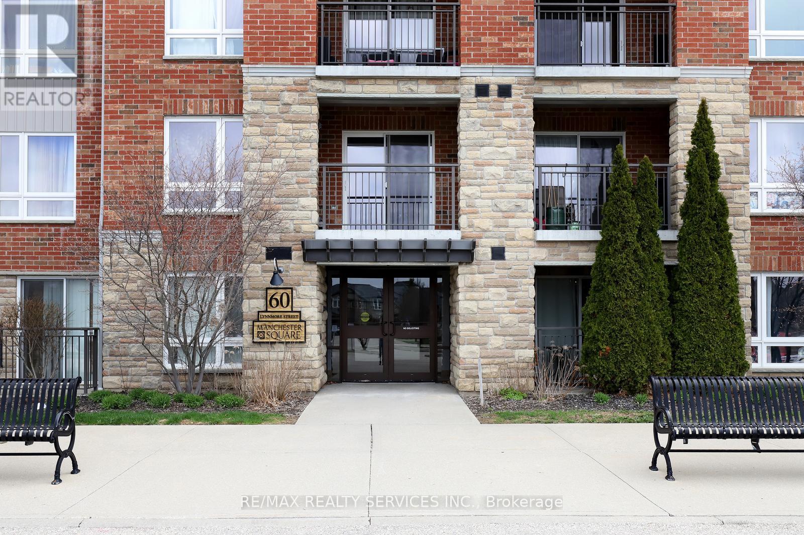Apartment at 301 - 60 LYNNMORE STREET, Guelph (Pineridge/Westminster Woods)